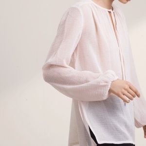 Aritzia Babaton⎜ALLAN BLOUSE⎜BONE
